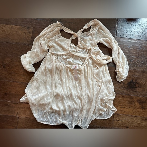 Audra Parks for Francesca’s Cream Long Sleeve Dress- size XL - Picture 3 of 5